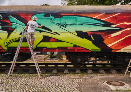 KAISY IS BACK ON THE MOLOTOW TRAIN