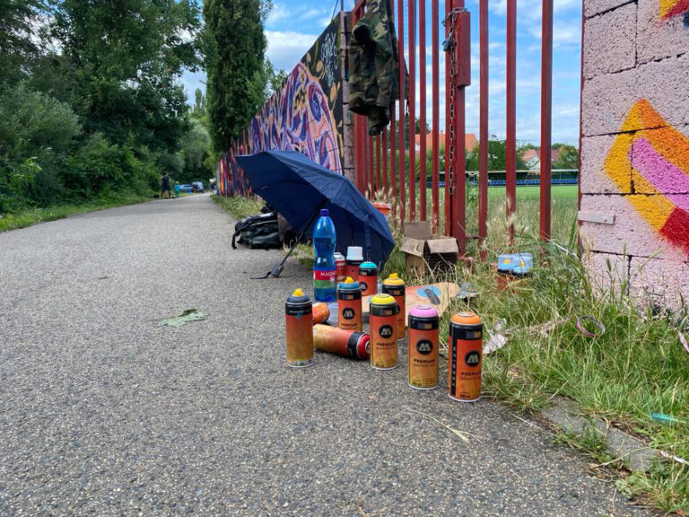 14eed668-dc45-4083-b623-8fee0f8570d3