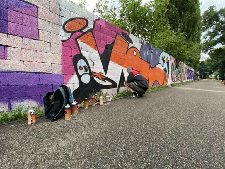 40a4371c-0c06-472d-93fc-c93ee56929ff