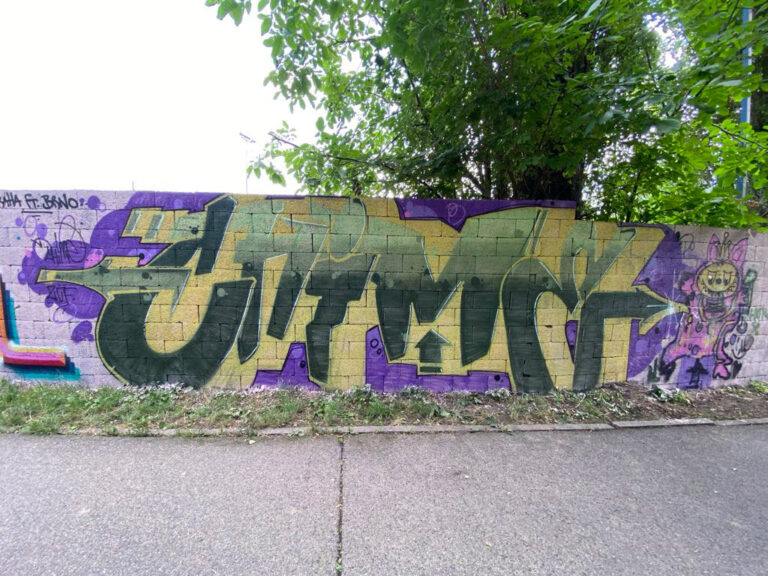 f73590a4-4aaf-4575-be34-e997eb0bdde3