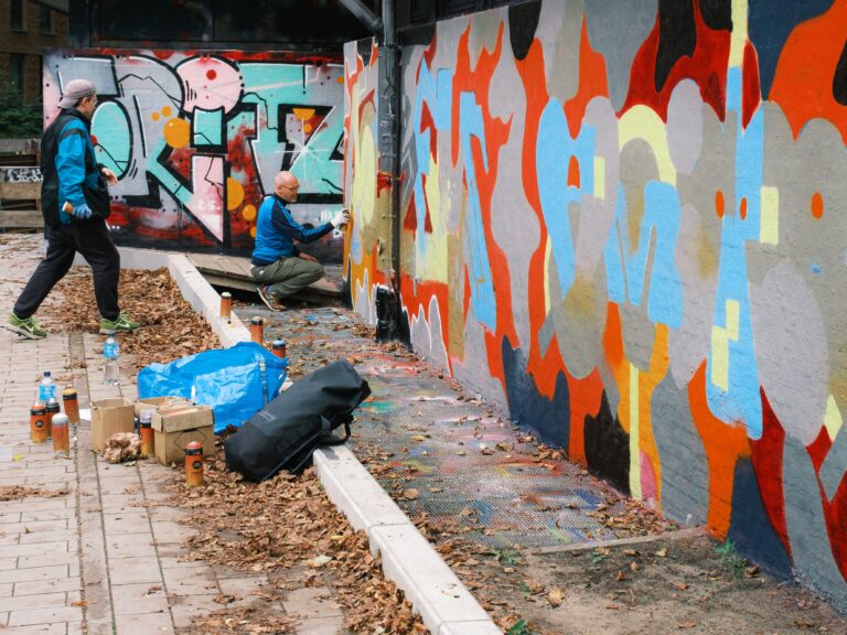 Namedropping-Fakey_TheRedThread-3221