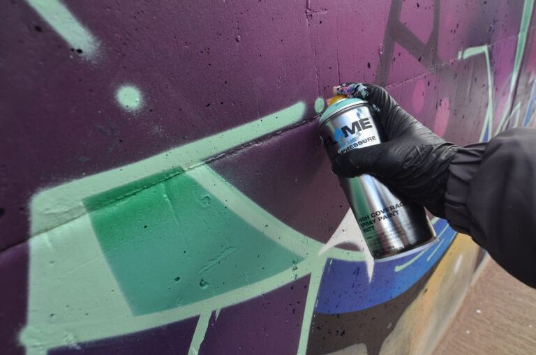 Poison---Athens---(5)